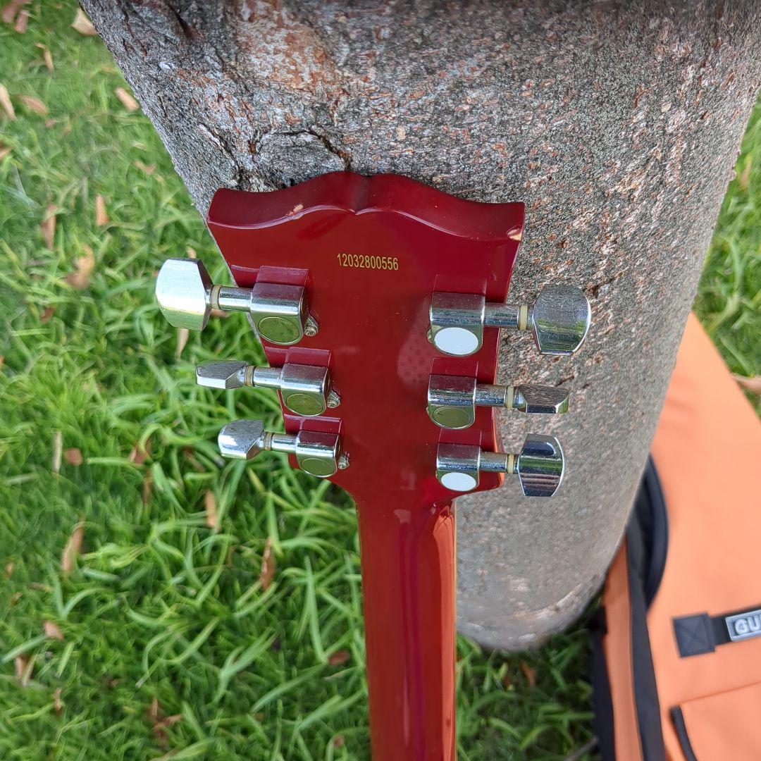 Maestro by Gibson エレキギター ストラップ ケース付き