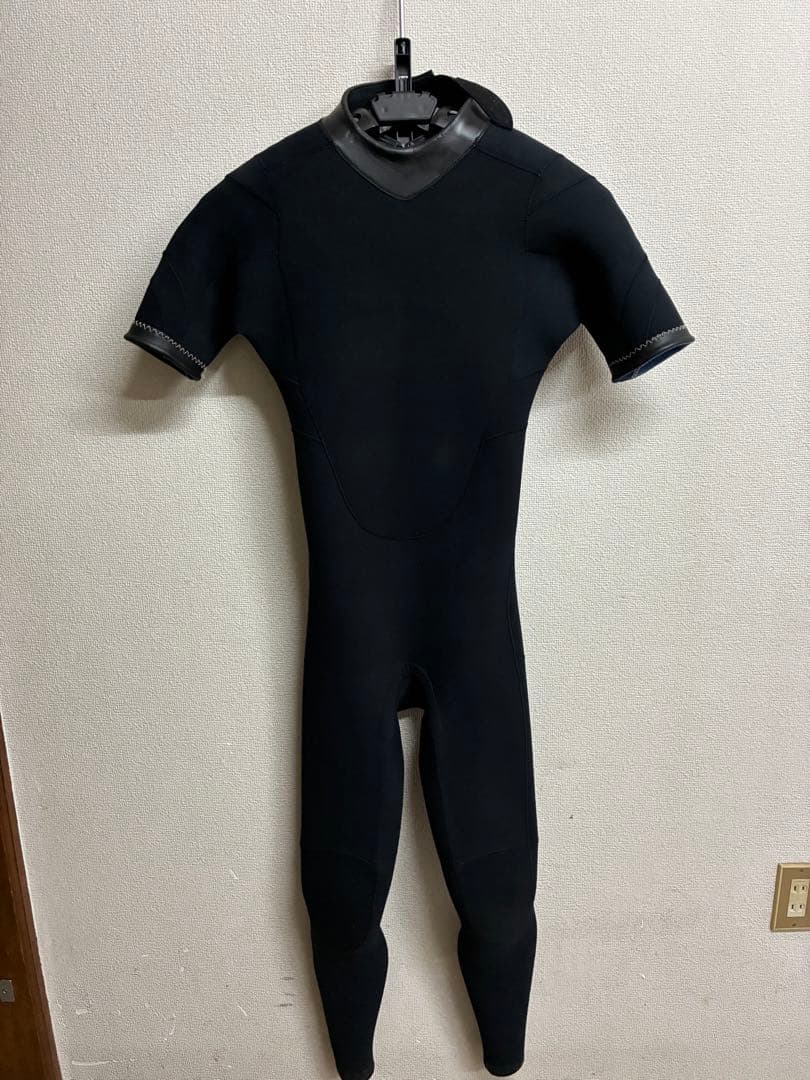 DOVE シーガルウェットスーツ 青・黒