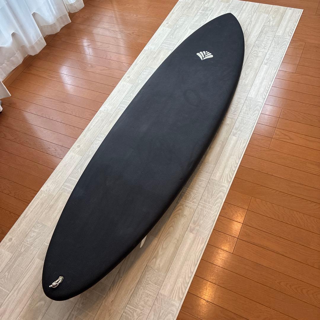 ビーチアクセス　7.０　４８Ｌ　フィン付き