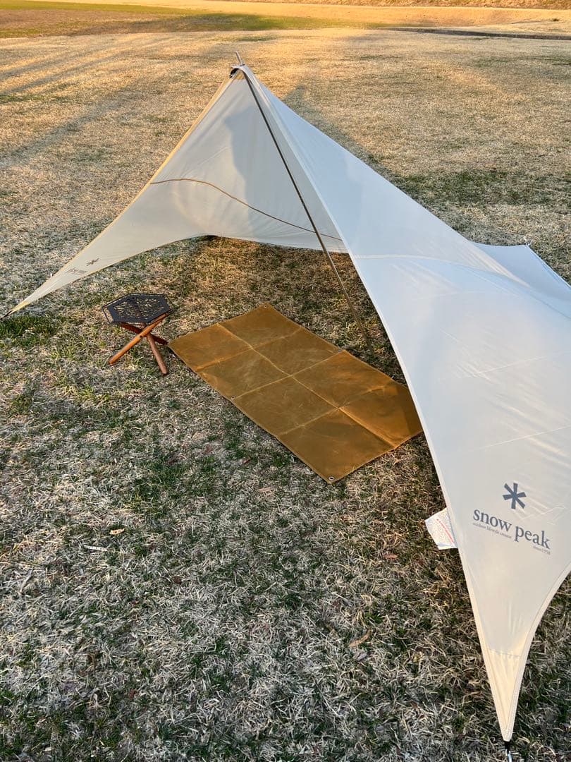 ペンタシールド　アイボリー　 Peak キャンプ