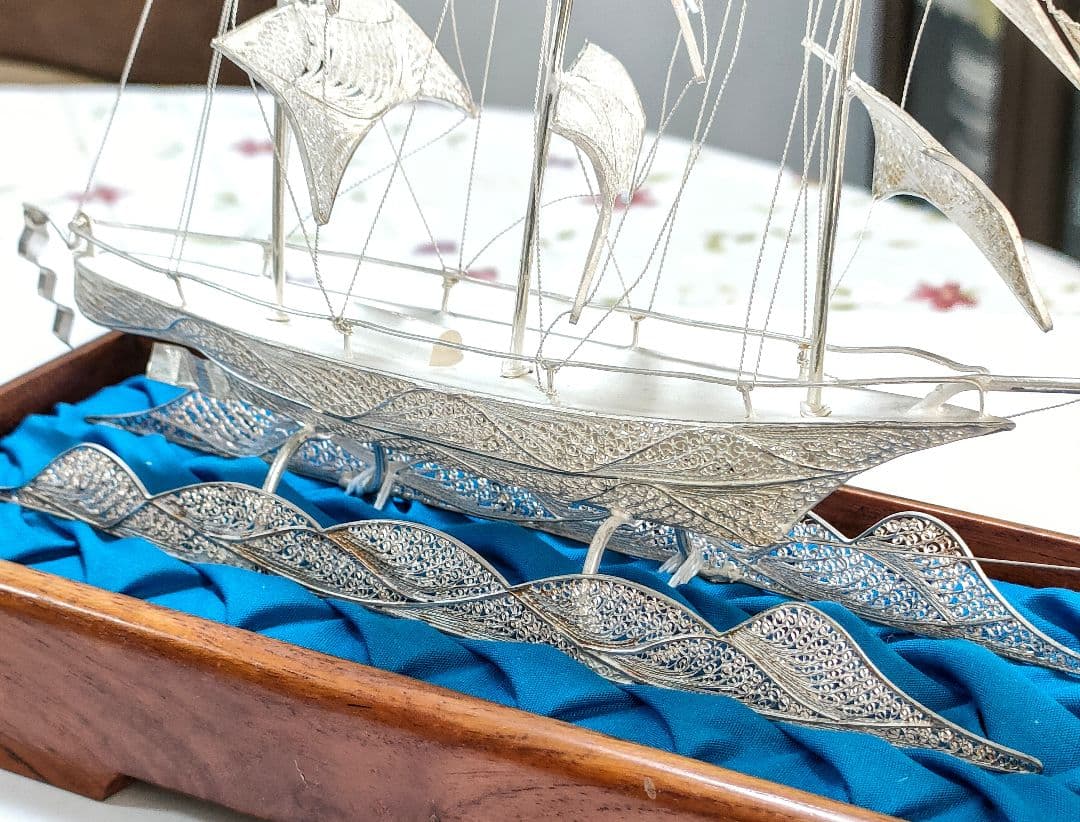 ○5729#0112　SV900 銀線細工 帆船の置物(台座一体型)　0105