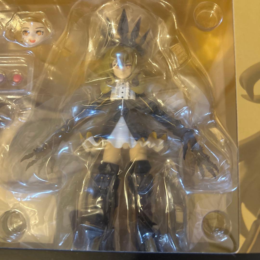 新品　figma ブラックロックシューター チャリオット