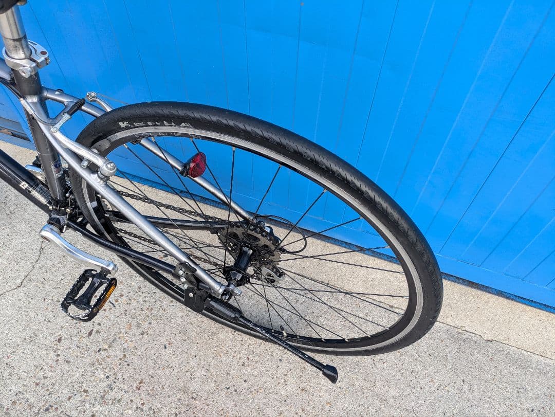 GIANT ESCAPE R3 GIANT クロスバイク 名古屋夜配送無料