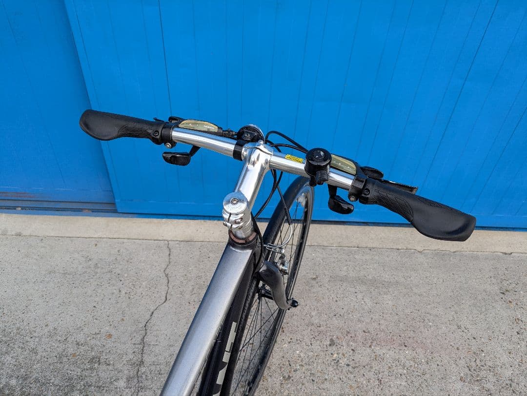 GIANT ESCAPE R3 GIANT クロスバイク 名古屋夜配送無料