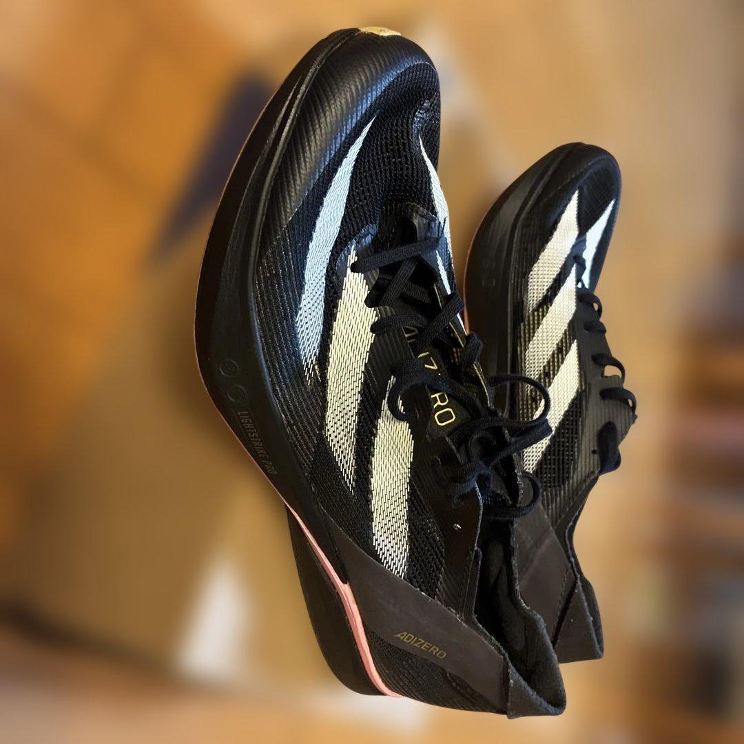 アディゼロアバンチ　26.5cm