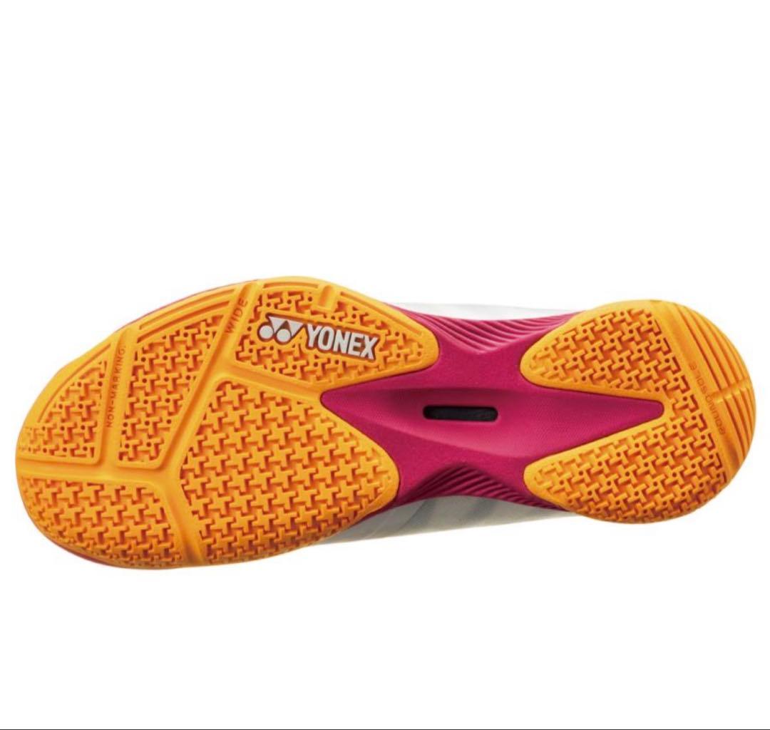 ヨネックス　バドミントンシューズ　パワークッション　コンフォートZ 白　24.5