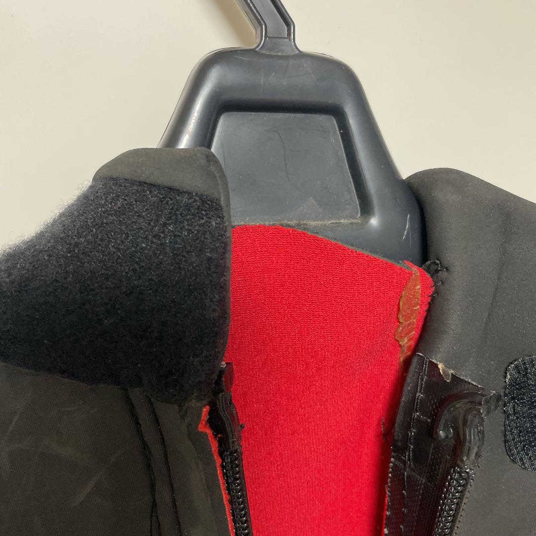 FUTURE ウエットスーツ　サイズ　メンズM