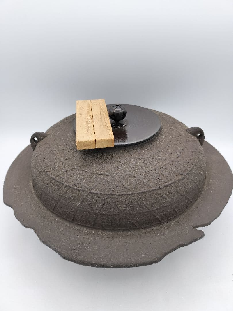 c708 焼抜透木釜　桜川 透木付 茶道具 古物