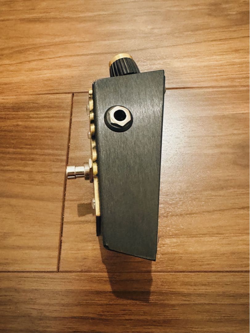 Beetronics OCTAHIVE V2 オクターブファズ