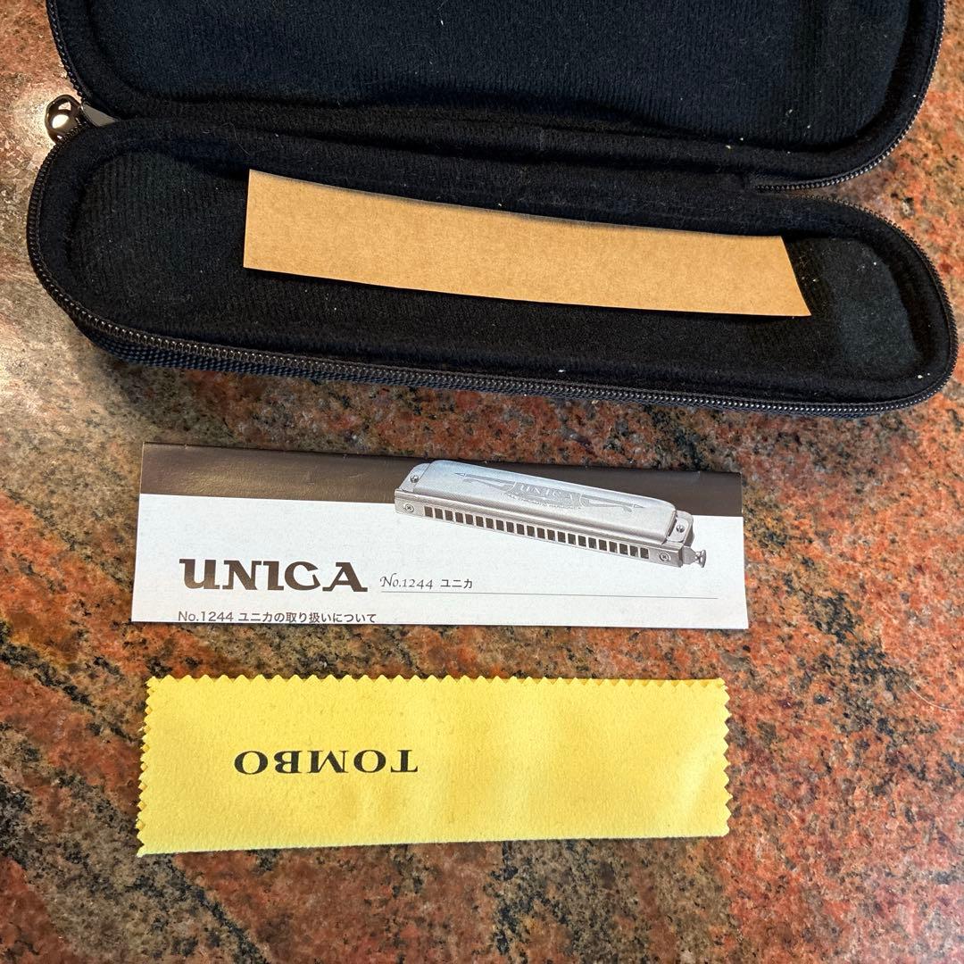 トンボユニカクロマテックハーモニカ 22穴・ケース付き　C調