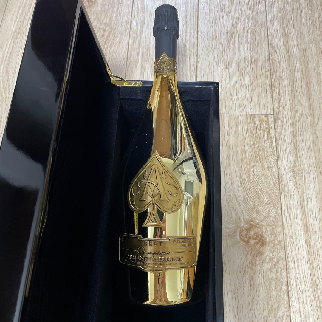 アルマンドゴールドマグナム1.5L