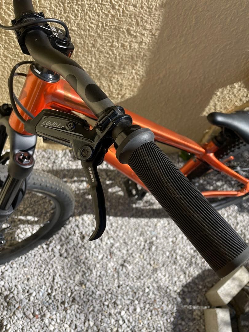 リー　送料無料 Specialized p.3 pro ダートジャンプ