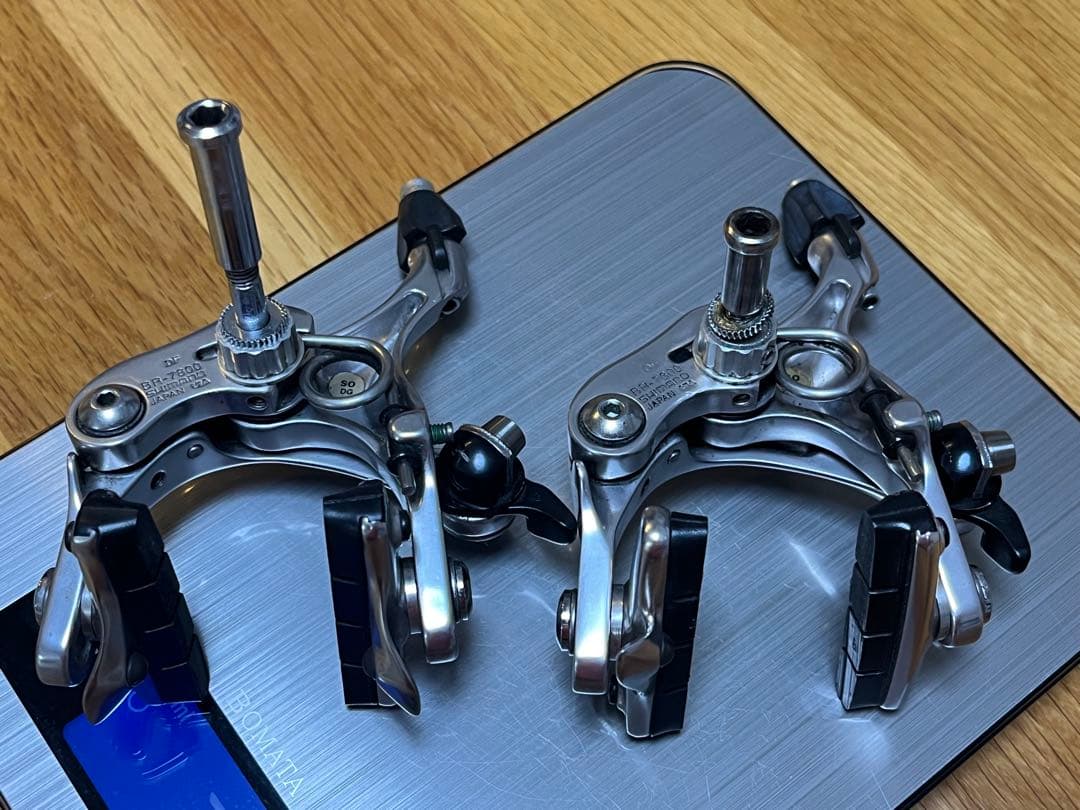 DURA-ACE BR-7800キャリパーブレーキ