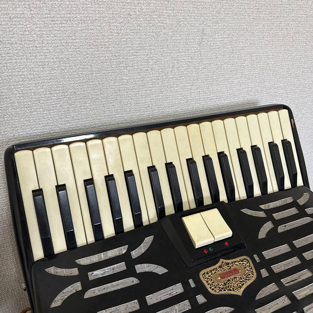 TOMBO No.52 アコーディオン 鍵盤楽器 ケース付属 黒