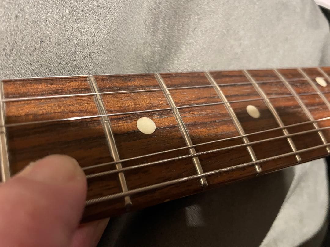 Fender Stratocaster ローズ指板　ブラック