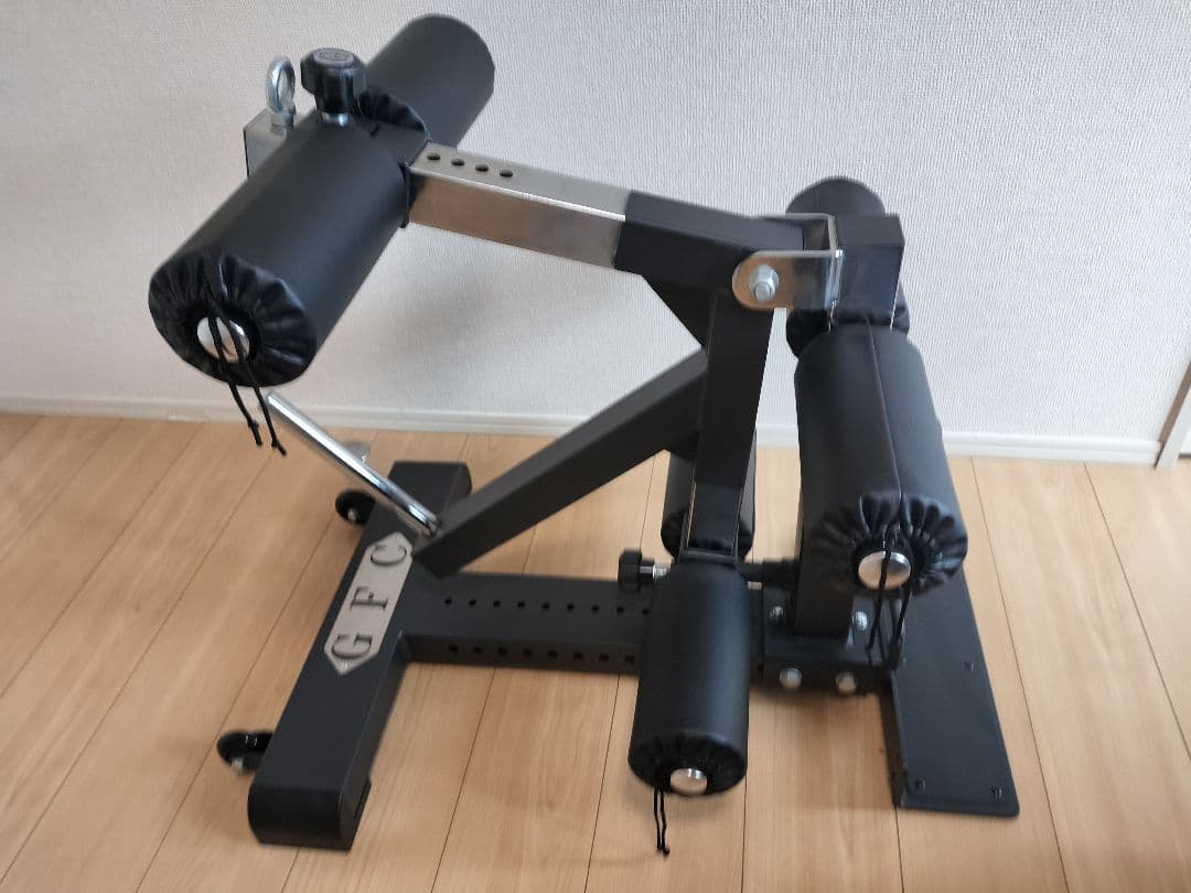 Gentleman Fitness Club（GFC）自立型 レッグストレングス