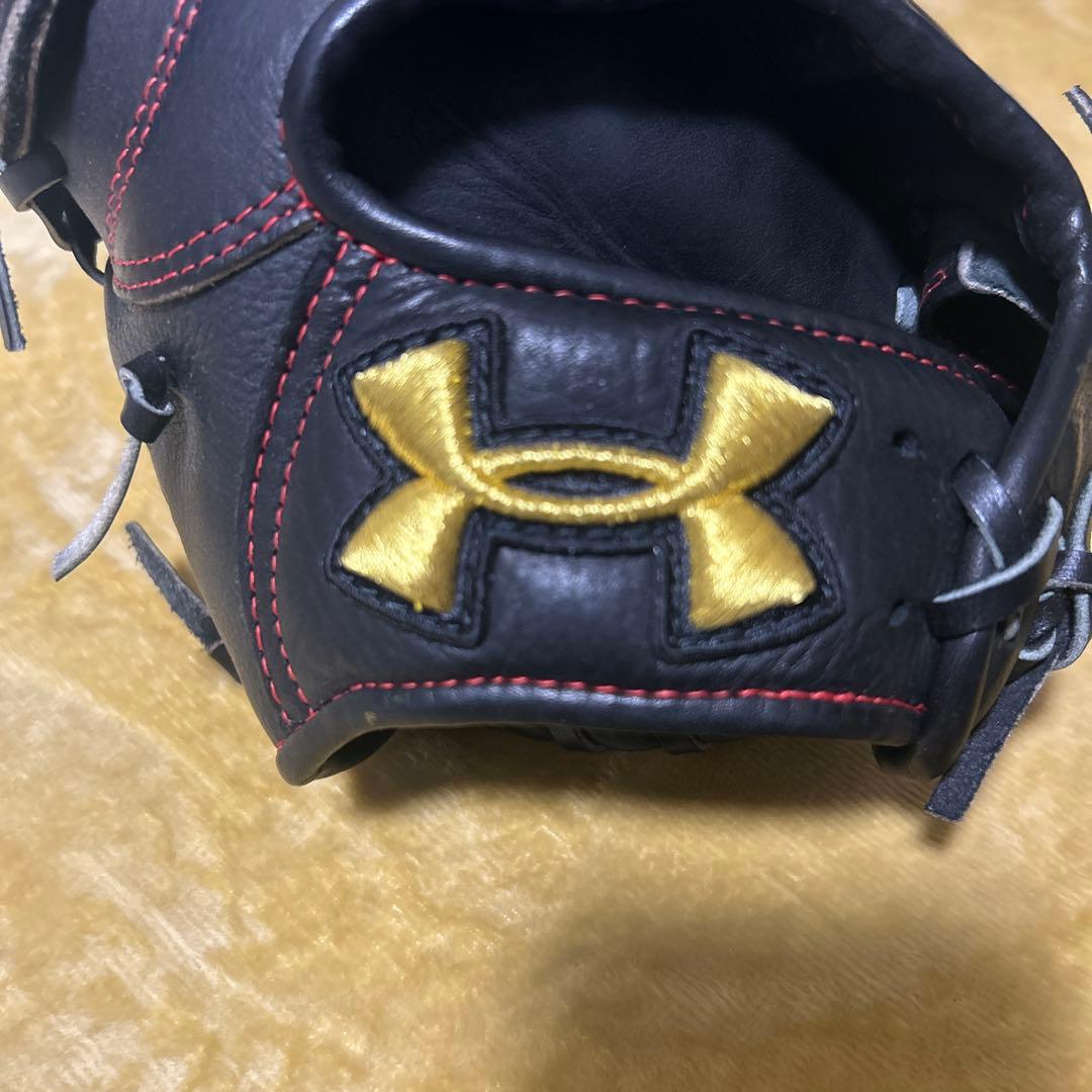アンダーアーマー グローブ オールラウンド用 左投げ用！