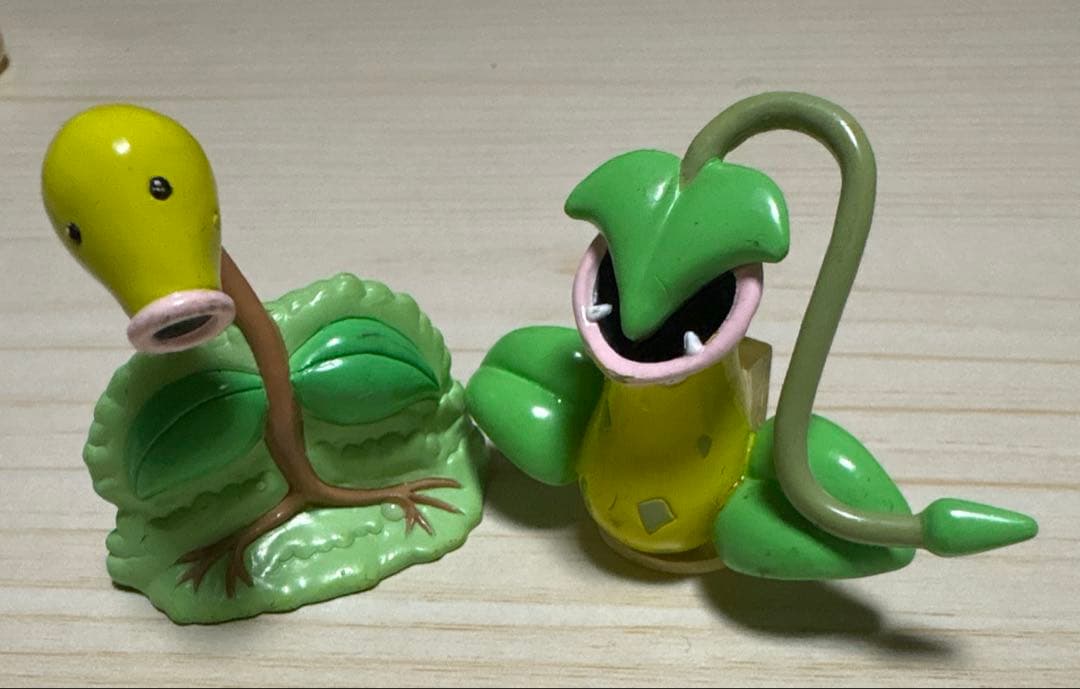 Pokémonモンコレ『マダツボミ／ウツボット』初期　TOMY製