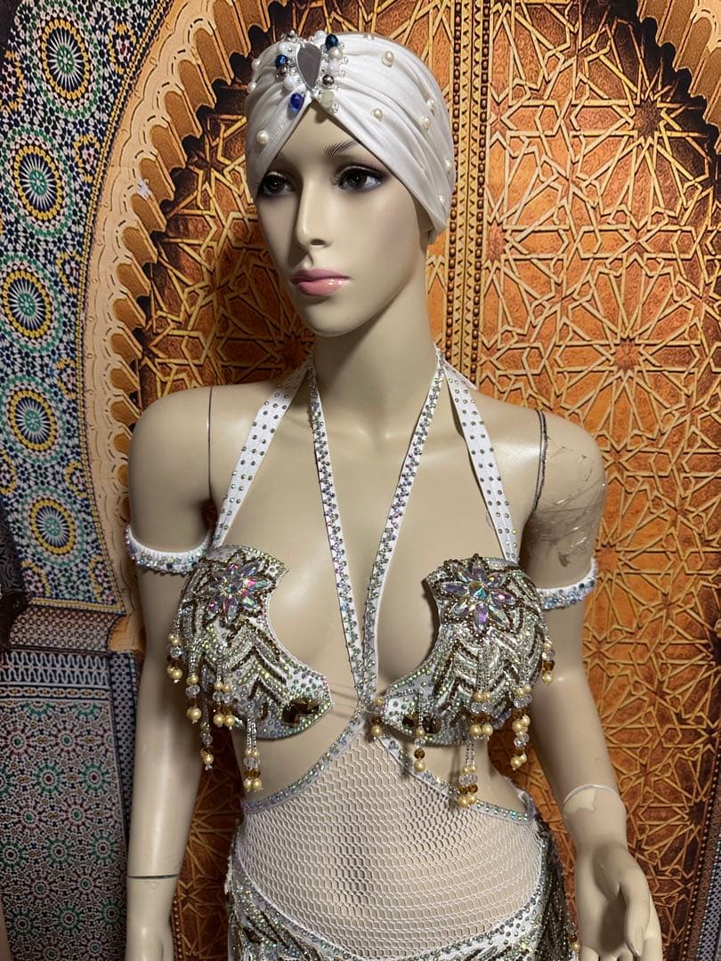 ベリーダンス衣装yasser ブランド値下げしました 50000万で