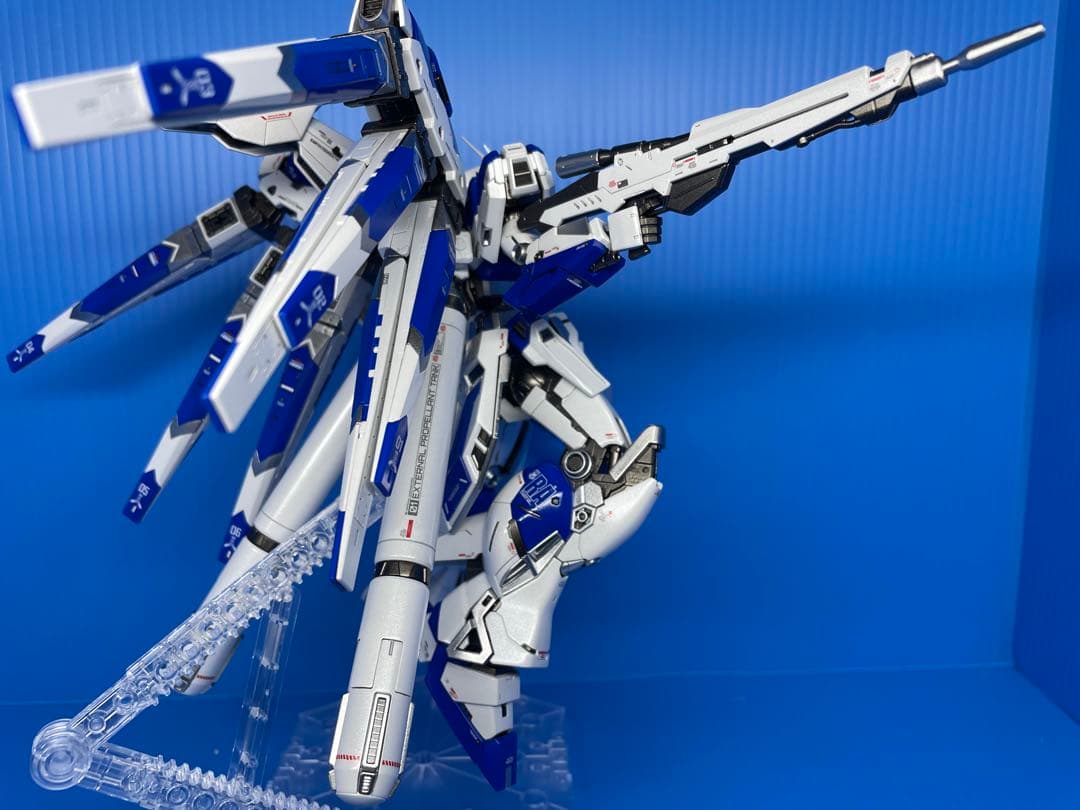 RG Hi-νガンダム チタニウムフィニッシュ風 完成品 ニューガンダム