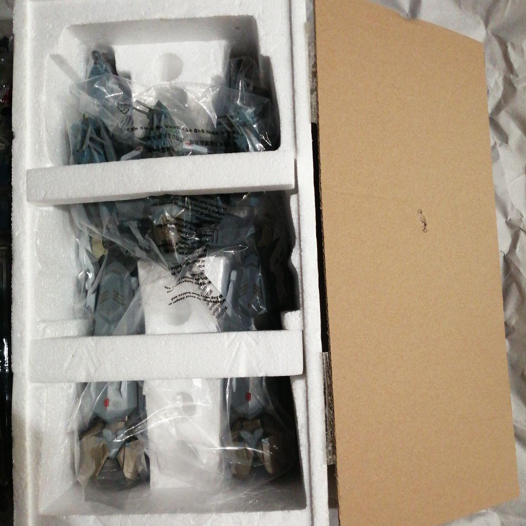 DX超合金GE-48 SMS可変攻撃宇宙空母　マクロスクォーター