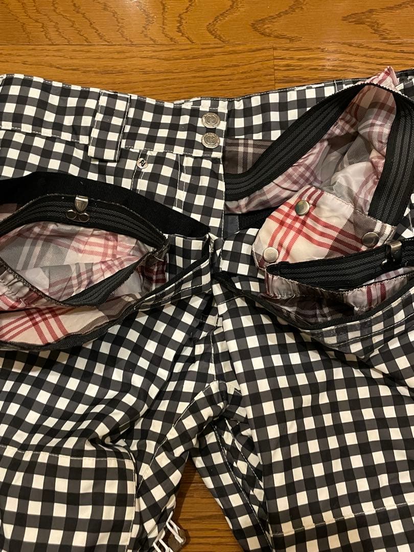 マウンテンロックスター　アウター AA HARDWEARズボンM セットアップ