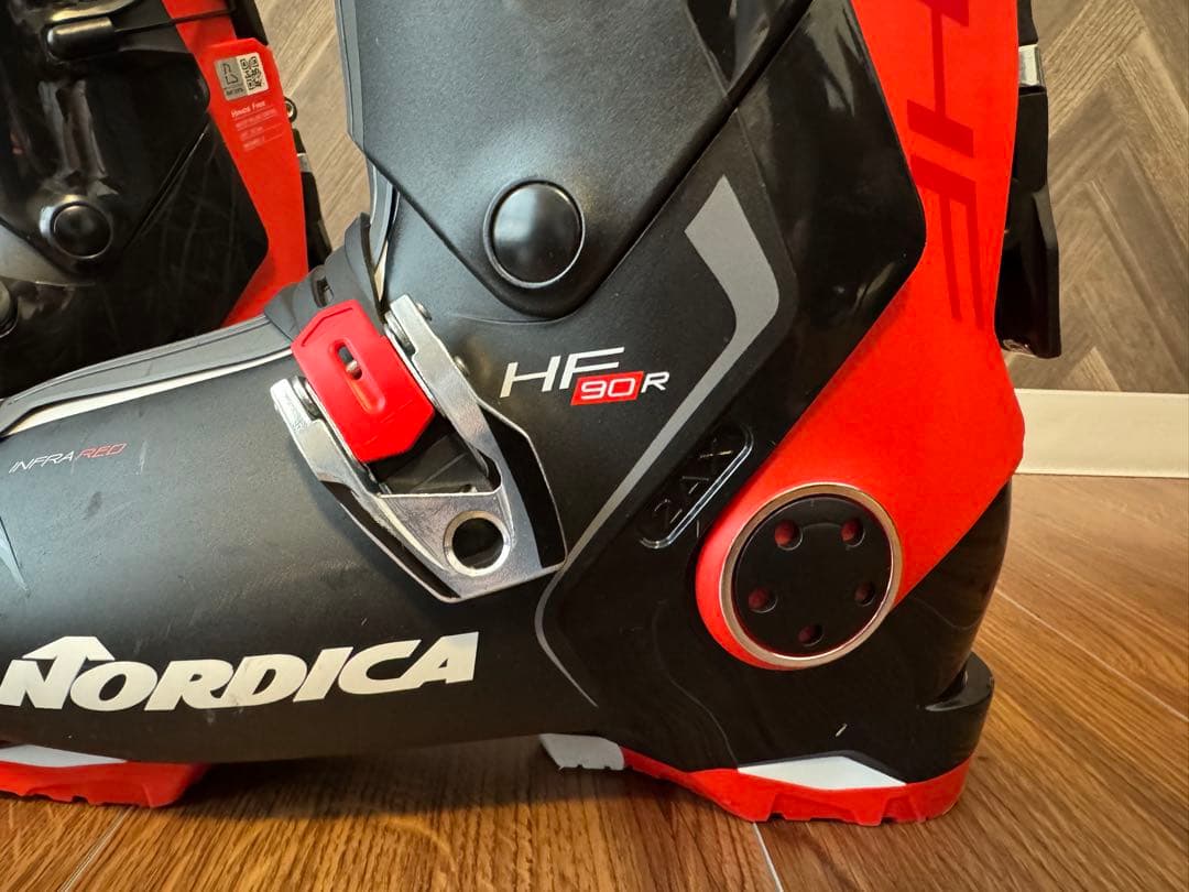 【中古品】ノルディカ リアエントリー スキーブーツ HF90R