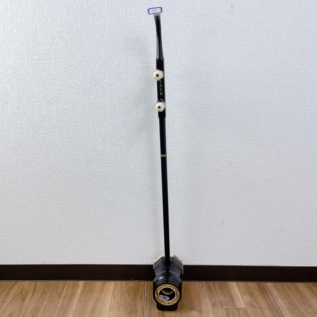 二胡　ニシキ蛇　蛇皮　黒檀　ケース付き