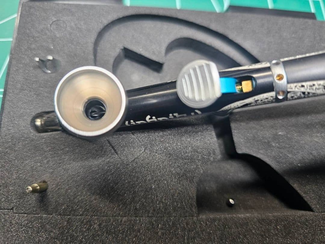 エアブラシ Harder & Steenbeck infinity Kyiv