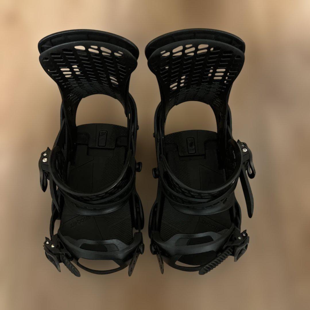 Burton ジェネシス Re:Flex ブラック Mサイズ