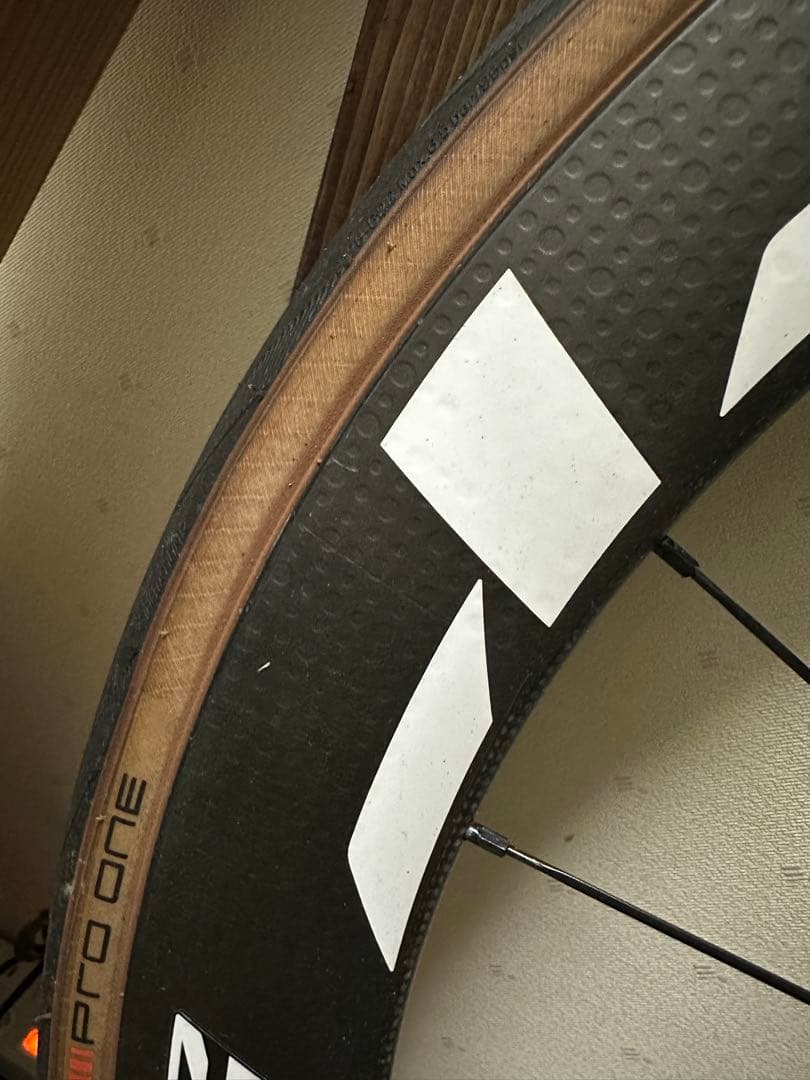 ZIPP404 FIRECREST シマノフリー　タイヤ付き