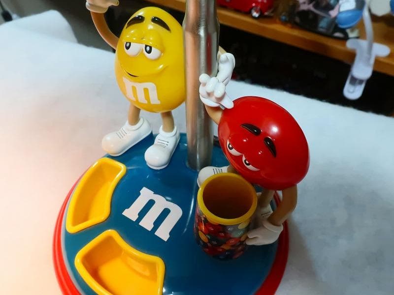 エムアンドエムズ m&m's デスクトップライト フィギュア付 ランプ