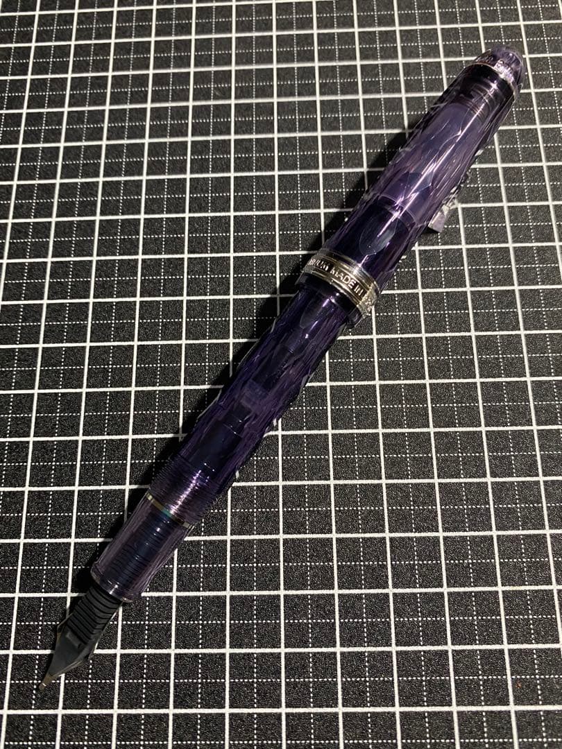 Platinum CENTURY #3776 紫雲　万年筆　字幅B