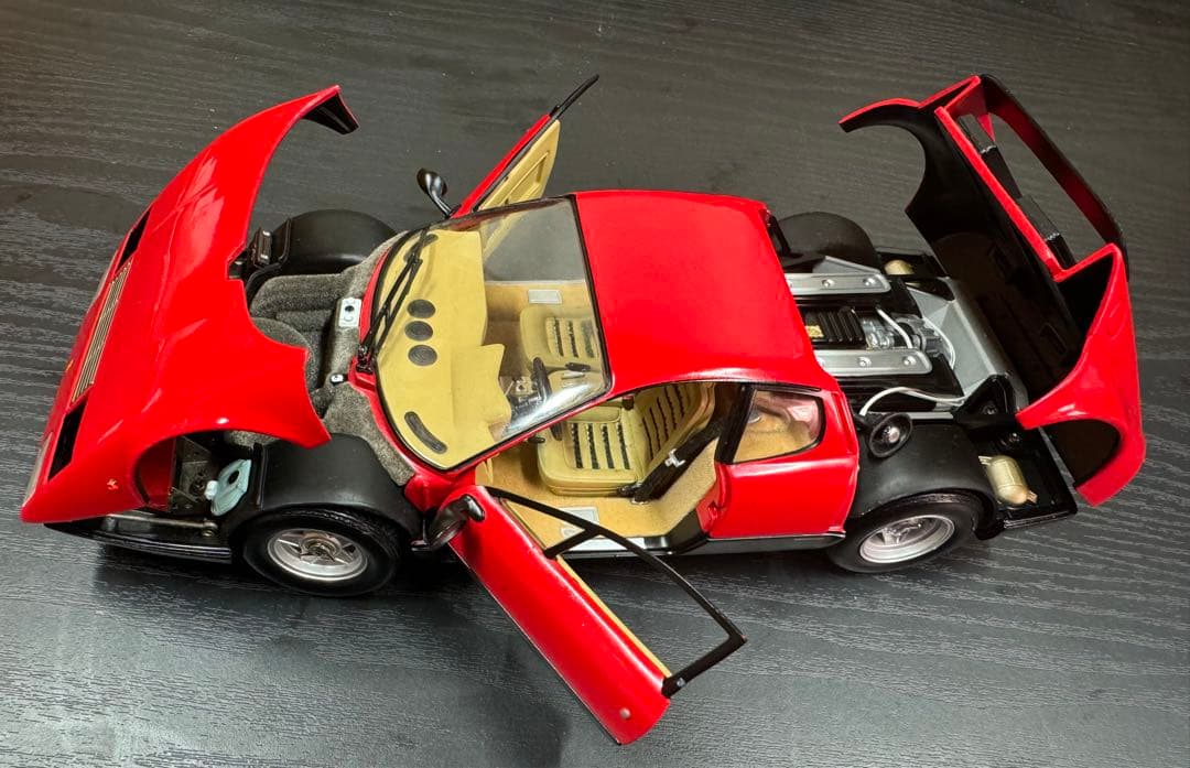 Ferrari 365 BB 赤ミニカー KYOSHO