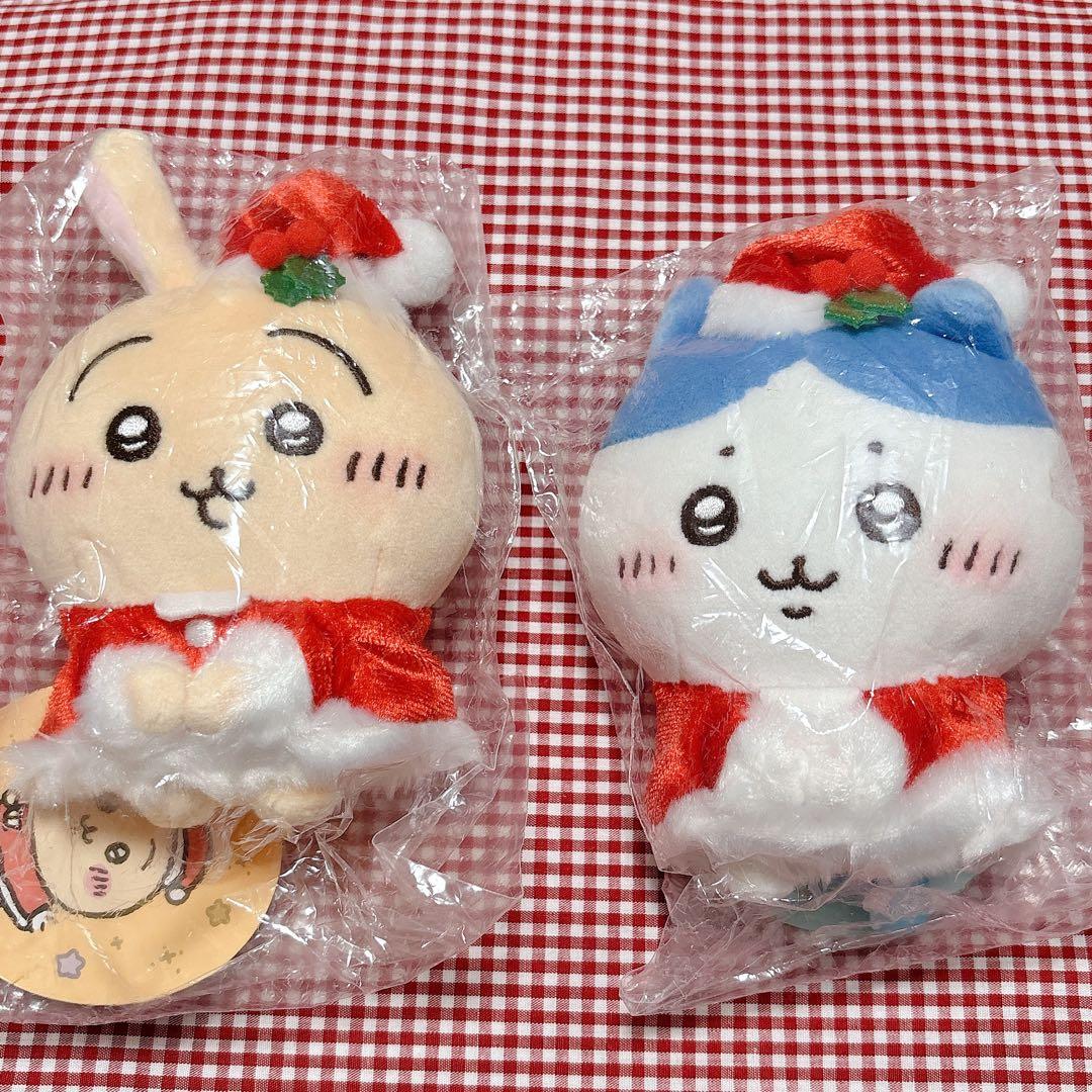 【お顔厳選.新品.未開封】♡サンタさんだ！持ちますマスコット　うさぎ　ハチワレ♡