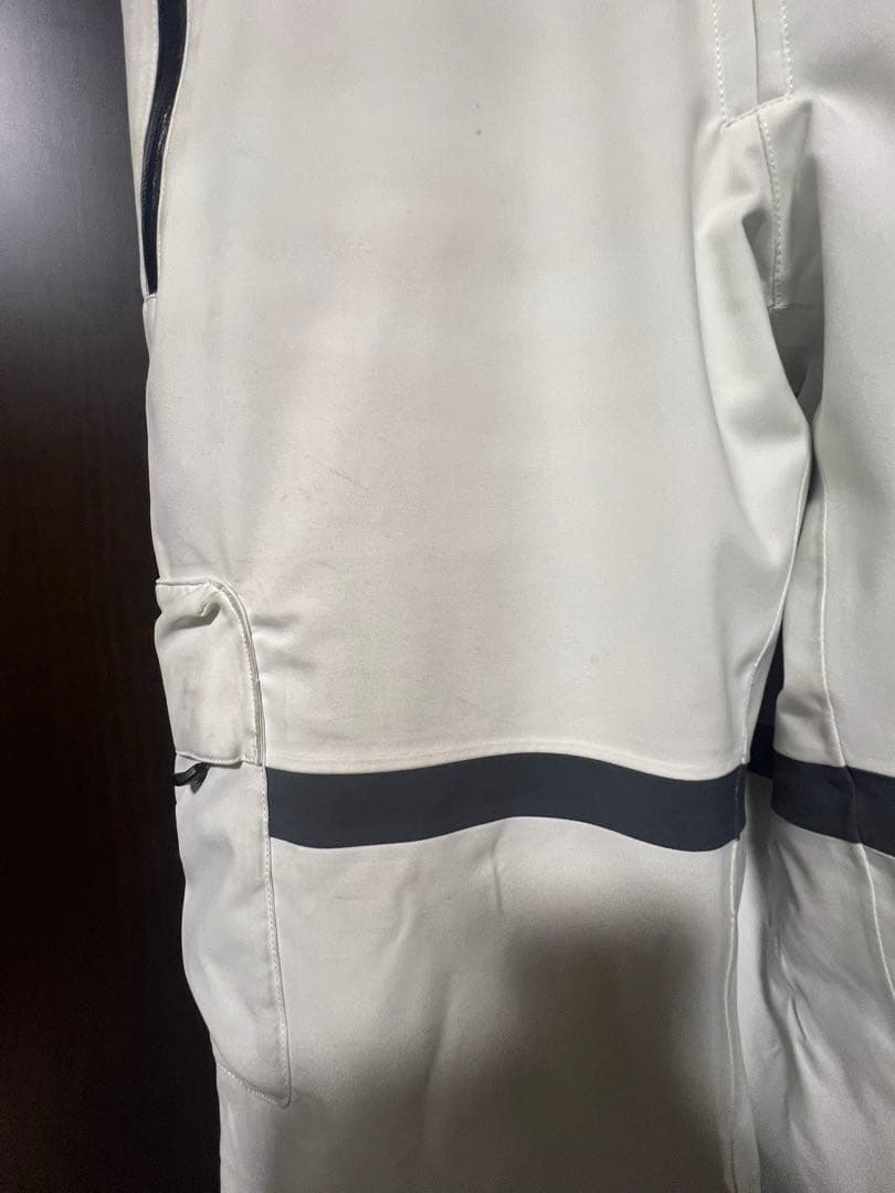 スキー　ビブパンツ