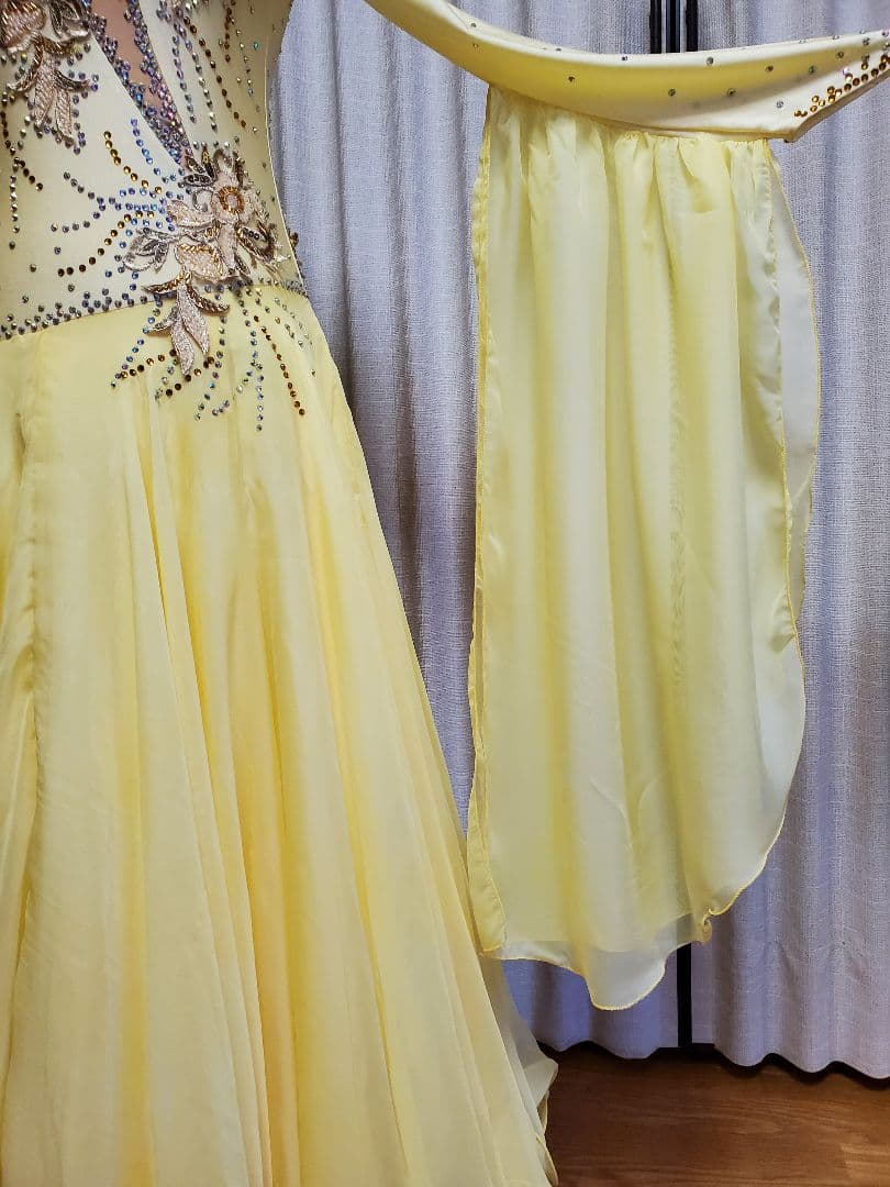 社交ダンス　ドレス