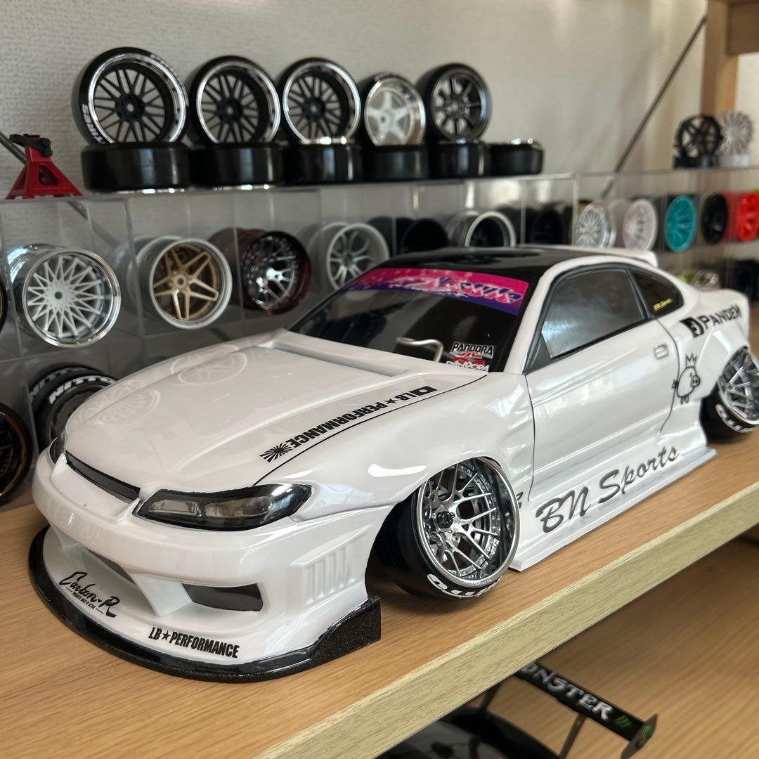 パンドラ　NISSAN SILVIA S15 雷神ボディ