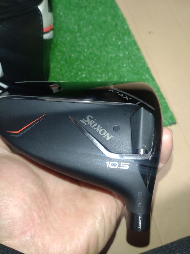そこそこ美品　スリクソン　ZXi MAX 10.5度　ドライバーヘッド