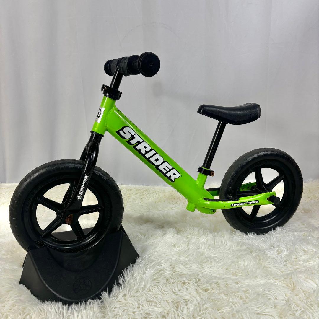 【美品】STRIDER ストライダー　グリーン　緑　バランスバイク