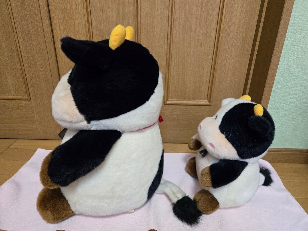 ヒロクンハウス レトロ 牛 ぬいぐるみ　特大　２個セット