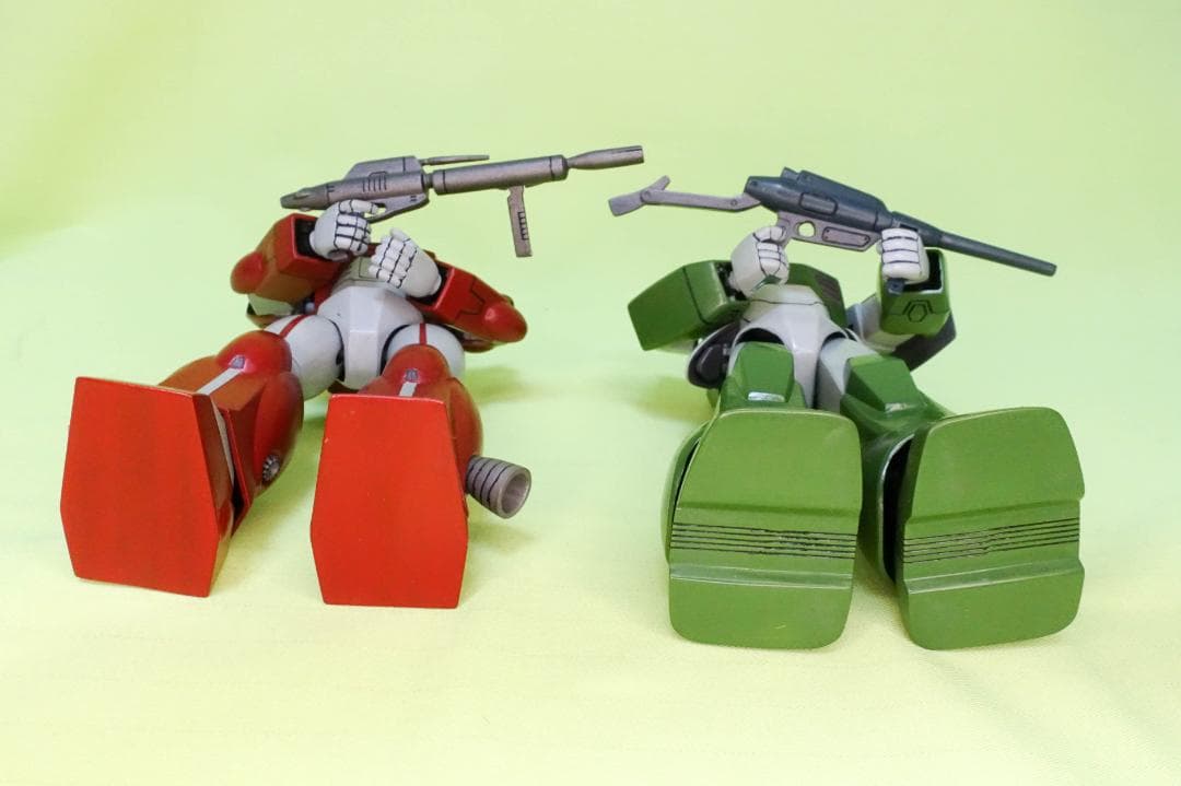 【全塗装完成品】1/144　ラウンド・バーニアン　ネオファム／ディルファム