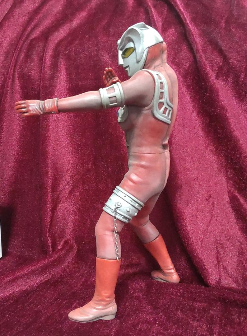 CCP アストラ 発光ギミック付 ツブラヤストア限定 劇中Ｖｅｒ　ウルトラマン