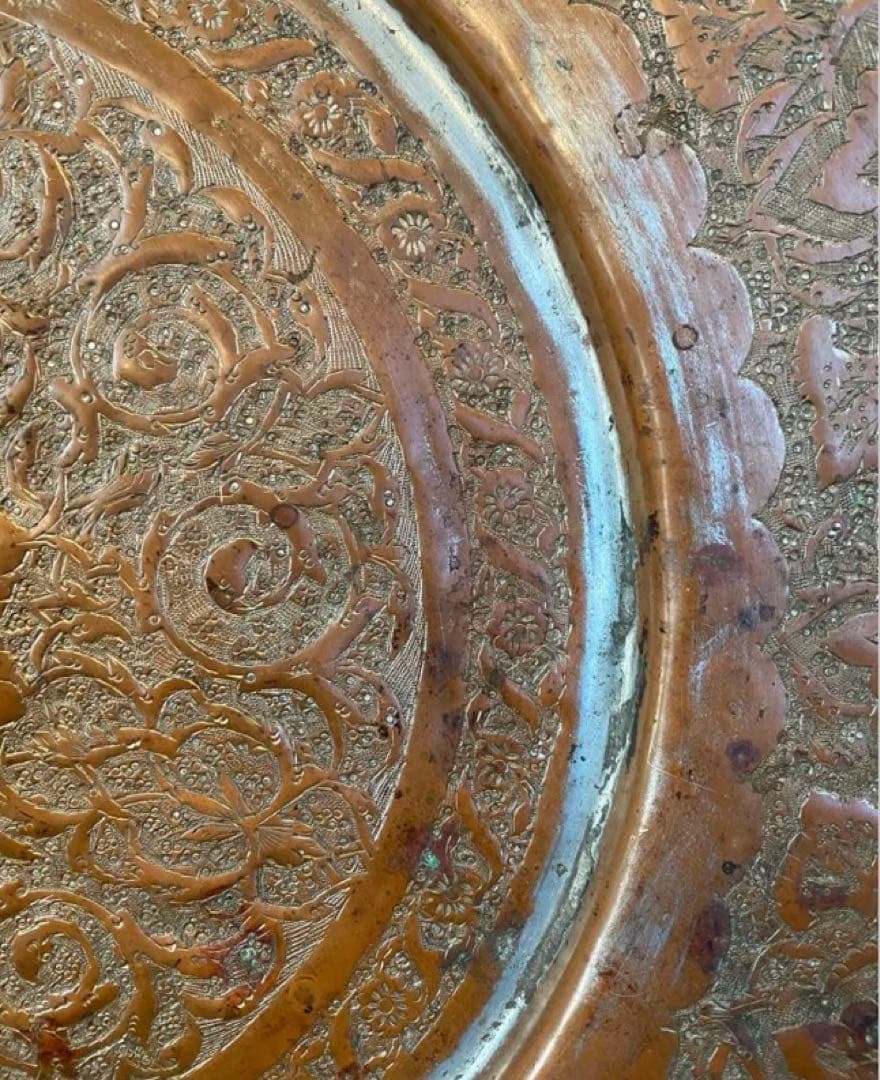 アンティーク カジャール朝　銅彫金装飾39cmプレート・鑑賞スタンド付４点セット