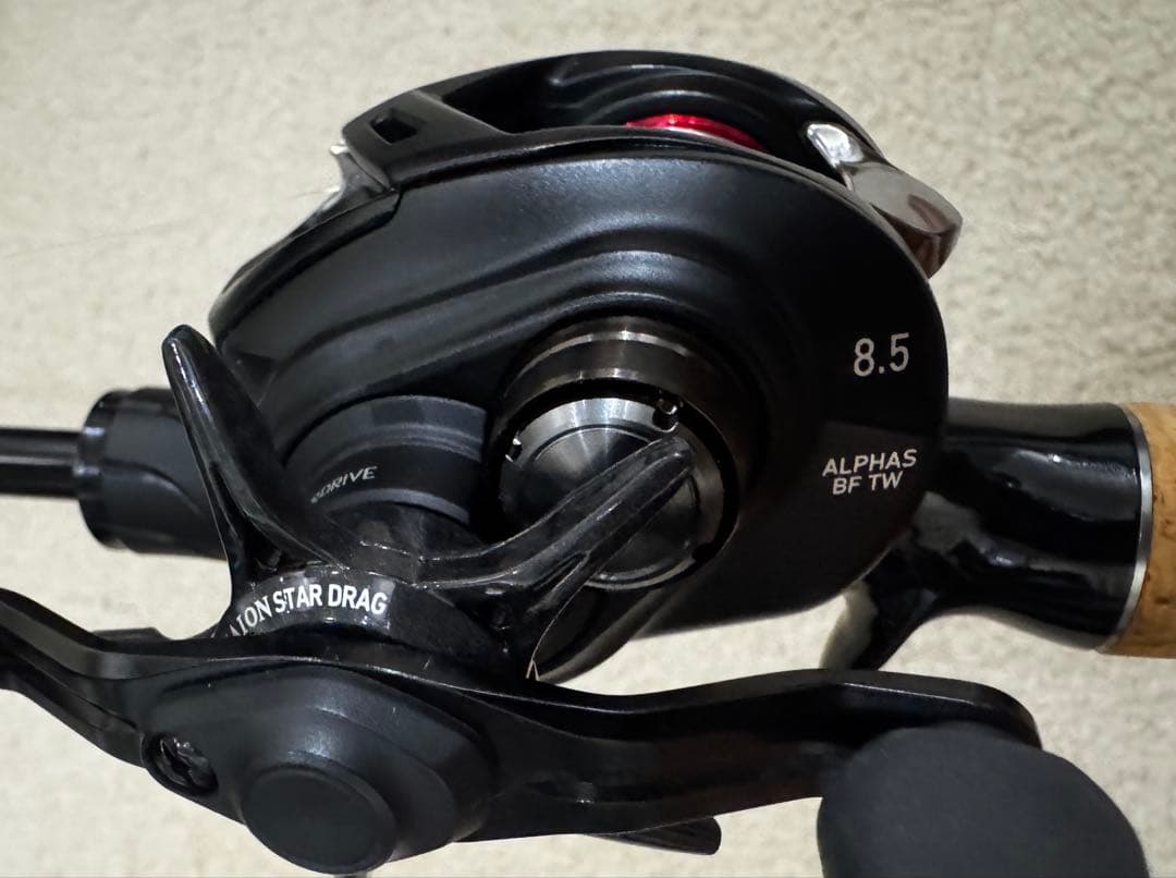 【美品】25 アルファス BF TW 8.5L 左ハンドル