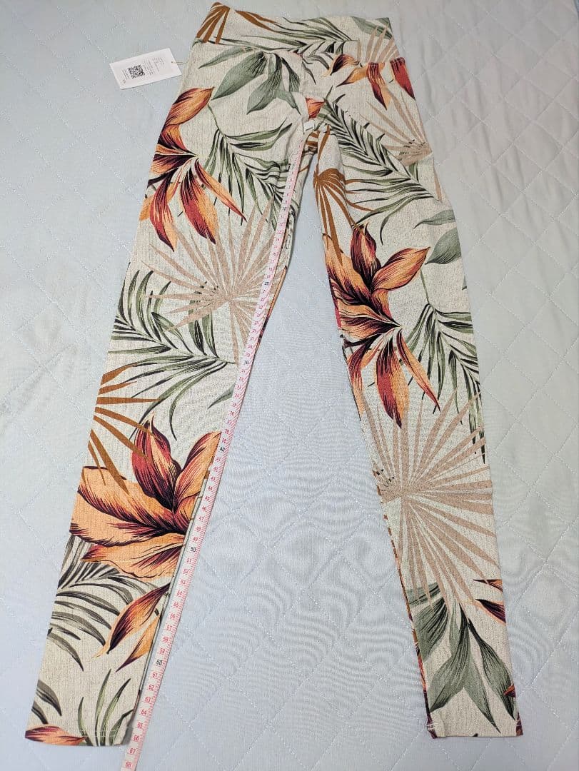 タイムセール♡新品タグ付【リンダワークス】花柄ヨガ上(P)下(М)コモレビ