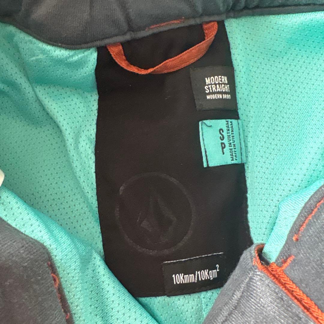 Volcom スノーボード　ウェア　上下