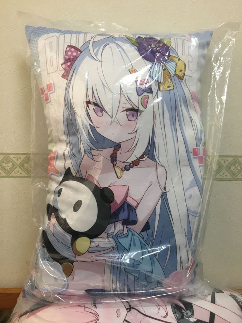 ブルーアーカイブ　ビジュアルアートクッション水着ver.　全種セット