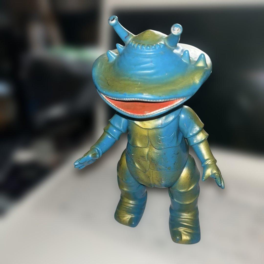 ウルトラマンシリーズ　カネゴン　ソフビ人形　ブルマーク　1991 復刻版