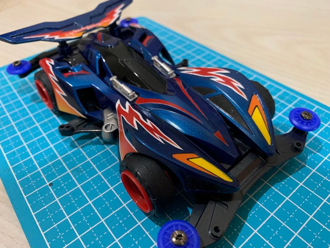 【ほぼ全塗装】爆走兄弟 ライトニングマグナム ミニ四駆 タミヤ